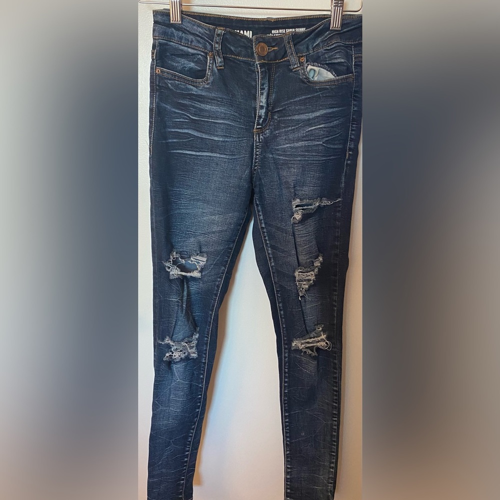MIAMI…WOMENS Distressed Blue Jeans - Picture 6 of 16